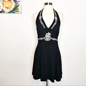 WHBM | NWT-Black Halter Dress S